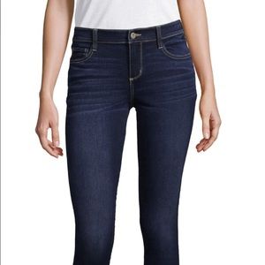 Size 1 dark blue Arizona Jegging